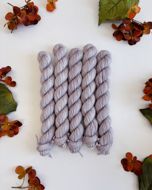MINI SKEIN Color No. 60 Thistle • Ready to Ship